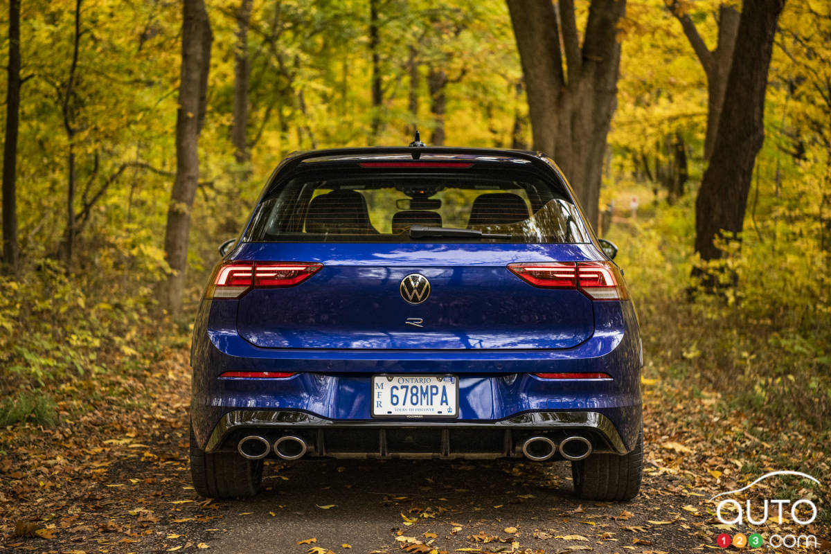Volkswagen Golf R 2022, arrière